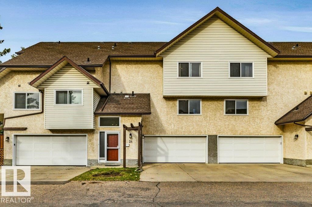 Property Photo: 3811 85 Street NW 24 AB T6K 4C7