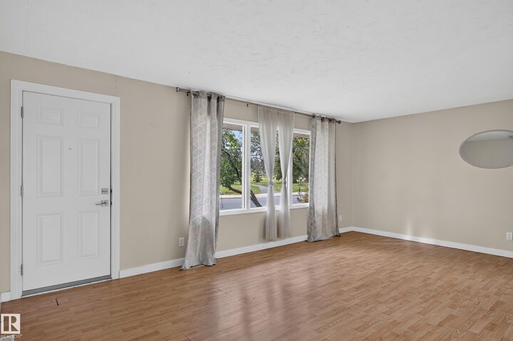 Property Photo:  10508 60A Avenue NW  AB T6H 1K2 