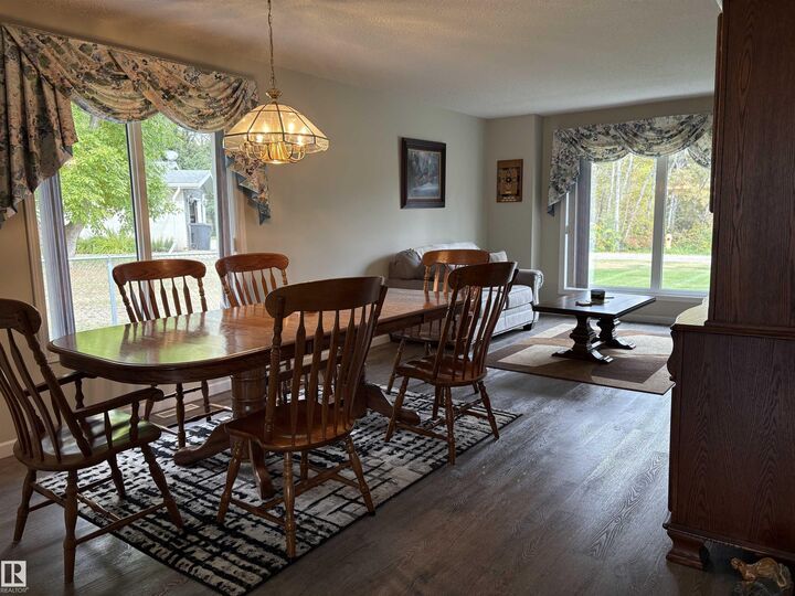 Property Photo: 5318 Ravine Drive AB T0A 1A0