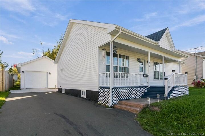Property Photo:  36 Woodstock Avenue  NB E1B 5H5 
