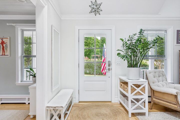 Property Photo:  3 Andiron Lane  NY 11719 