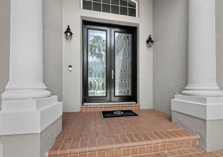 Property Photo: 3578 Fair Oaks Way FL 34228