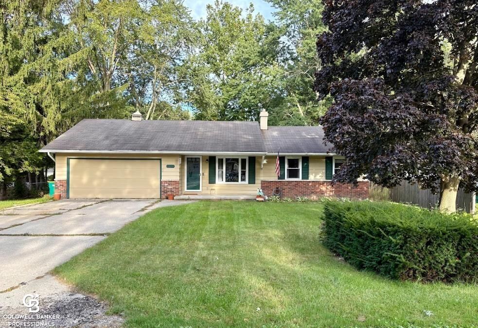 Property Photo:  3050 Oakwood Drive  MI 48060 