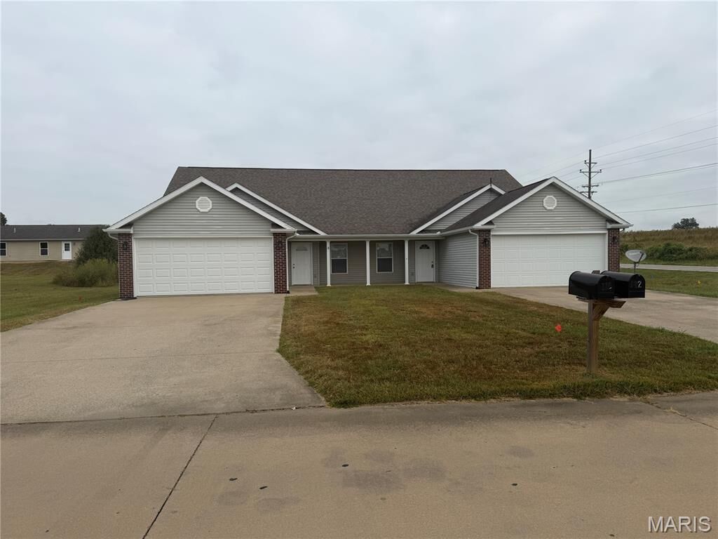 Property Photo:  112/116 China Blue Lane  MO 63701 