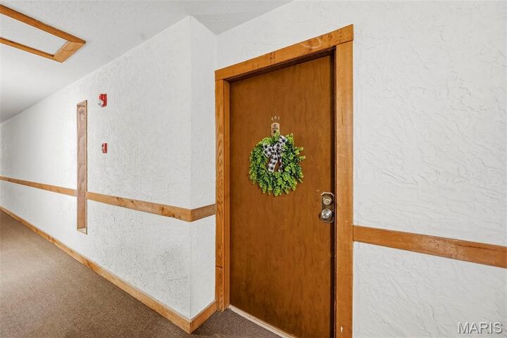 Property Photo: 1465 Heritage Landing 401 MO 63303