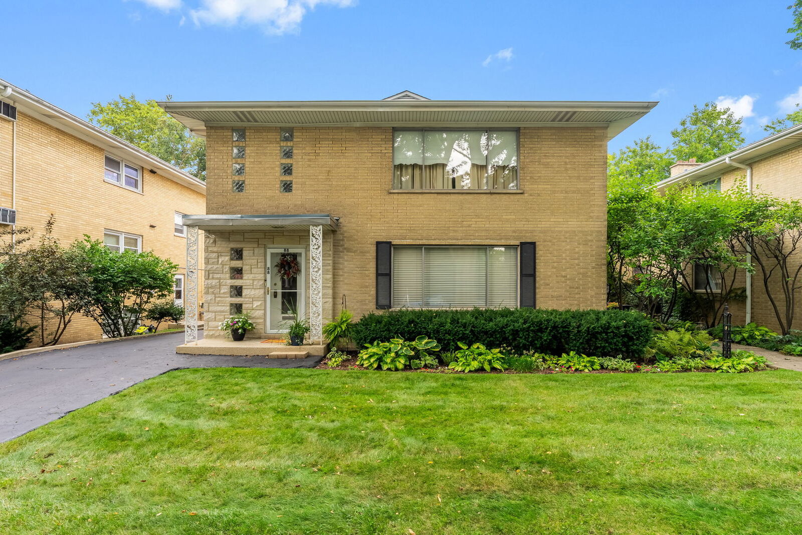 Property Photo:
