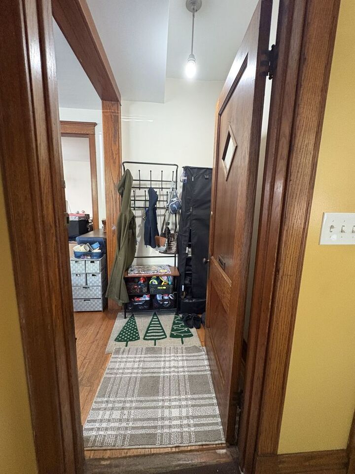 Property Photo: 3341 W Evergreen Avenue 1 IL 60651
