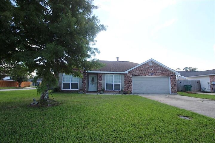 Property Photo:  6223 Farrel Drive  LA 70460 