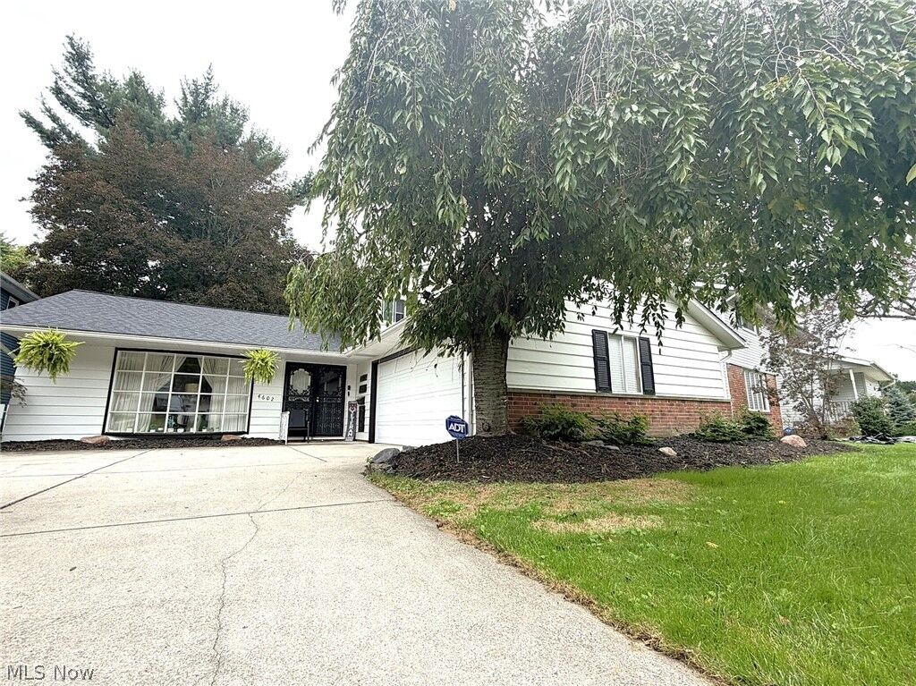Property Photo: 4602 Whitehall Drive OH 44121
