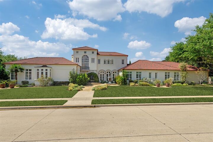 Property Photo: 5500 Miramar Lane TX 76034