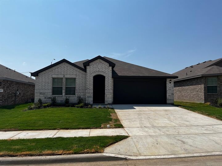 Property Photo:  2945 Manu Street  TX 76123 