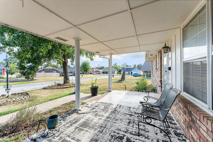 Property Photo: 814 Orleans Drive AR 72758