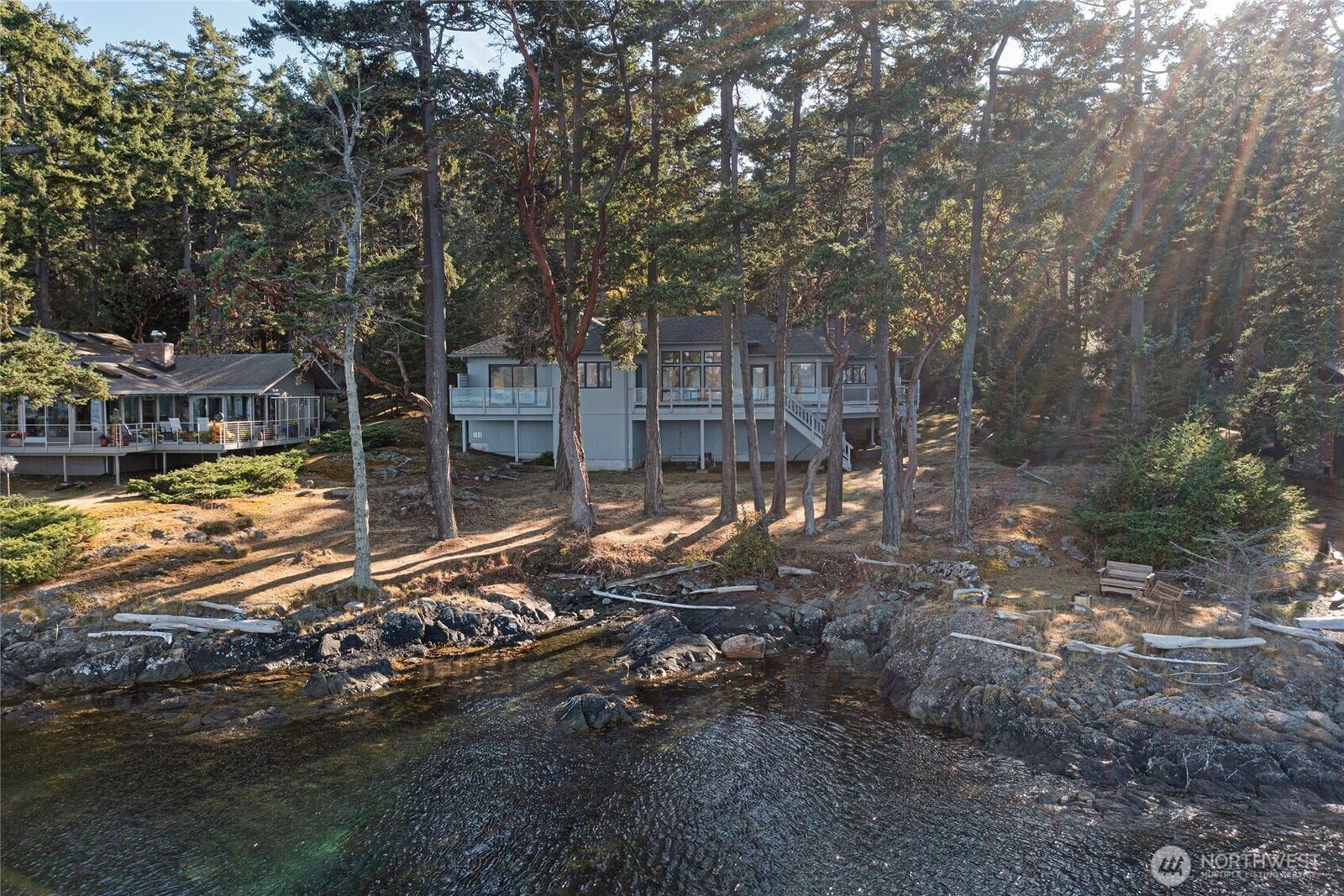 Property Photo: 254 Vista Way WA 98250