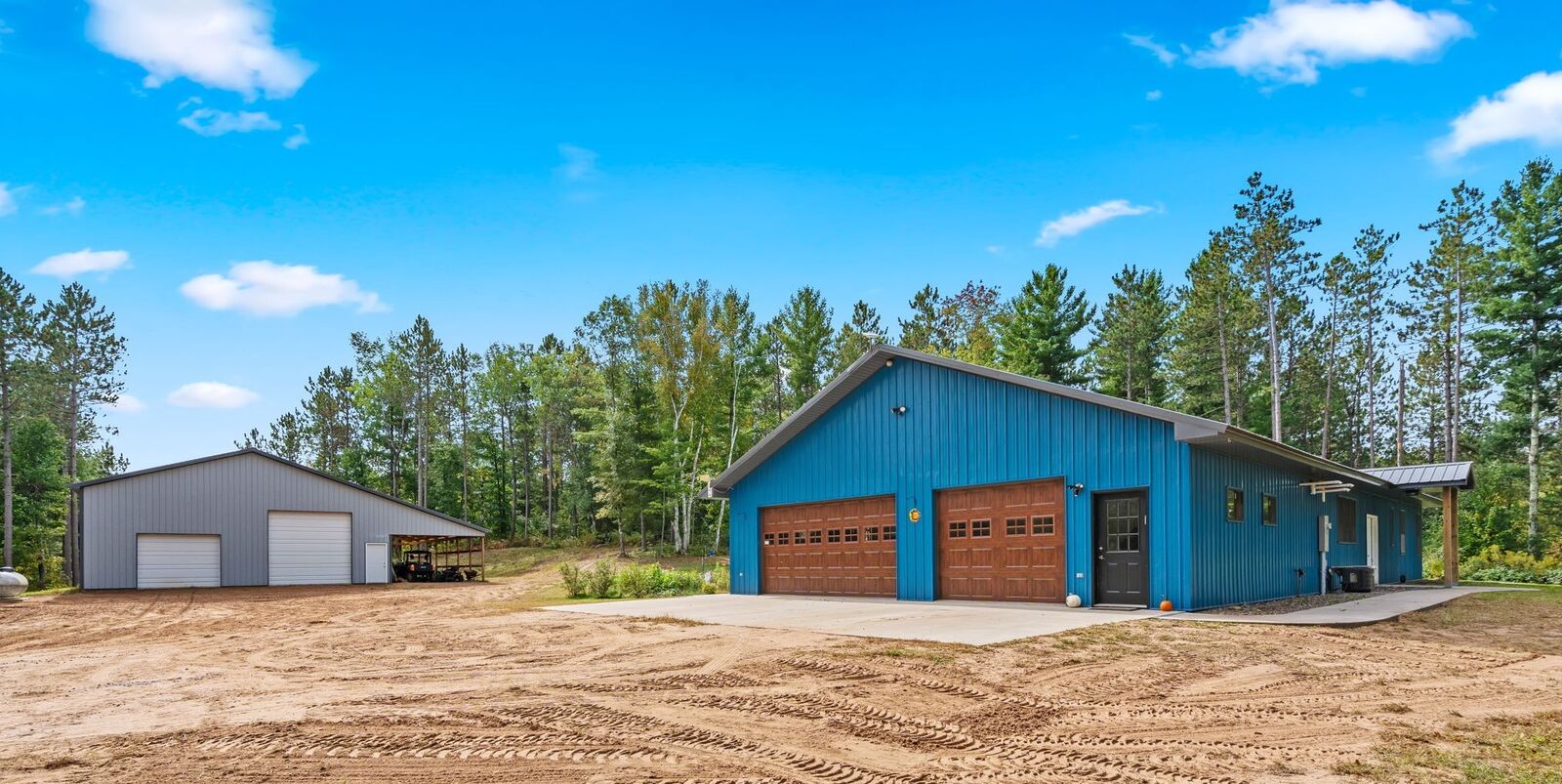 Property Photo:  W5135 Oak Hill Road  WI 54888 