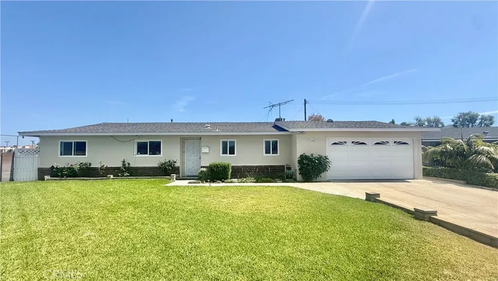 Property Photo:  7244 Harding Cir  CA 90620 