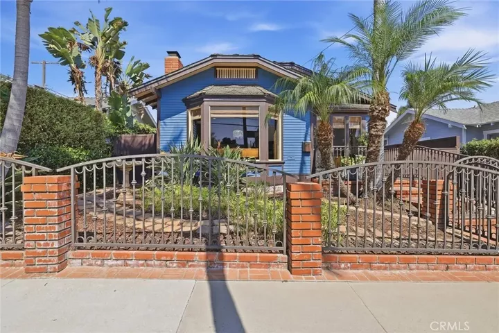 Property Photo: 4637 E Colorado Street CA 90814