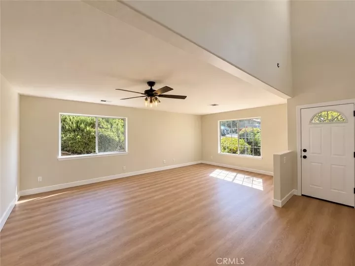Property Photo: 113 El Dorado Court CA 93446