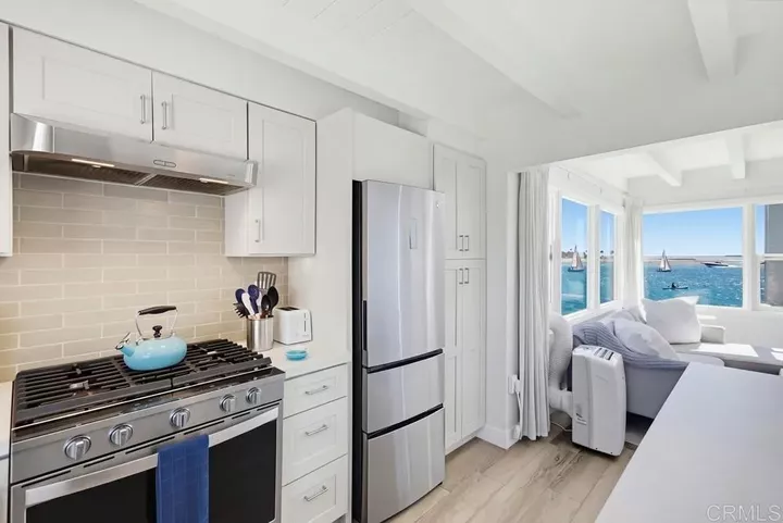 Property Photo:  2613 Mission Blvd 14  CA 92109 