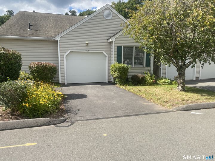 Property Photo: 764 Kettle Path 764 CT 06489
