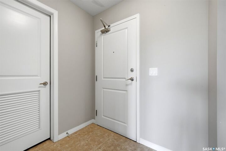 Property Photo:  3605 Albert Street 342  SK S4S 7L4 