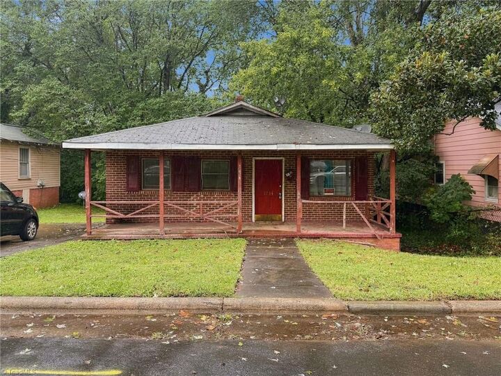 Property Photo: 1421 Fitch Street NC 27107