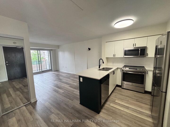 Photo de la propriété:  40 Via Rosedale Avenue 216  ON L6R 4A4 