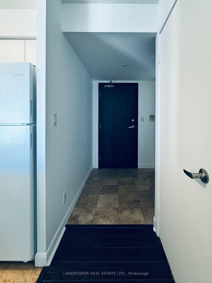 Property Photo:  210 Victoria Street 2801  ON M5B 2R3 