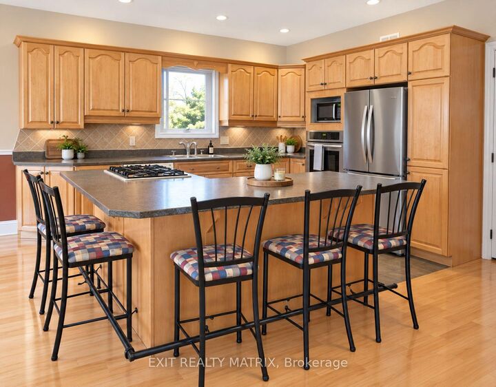 Property Photo:  740 Laval Street  ON K0A 1M0 