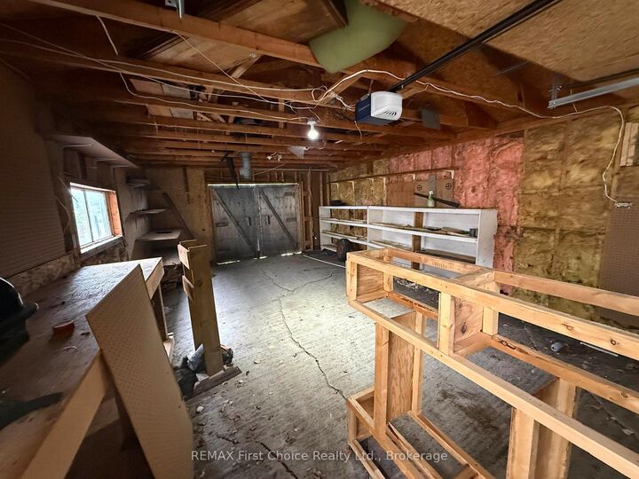 Property Photo:  195 West River Road  ON P8N 2A7 