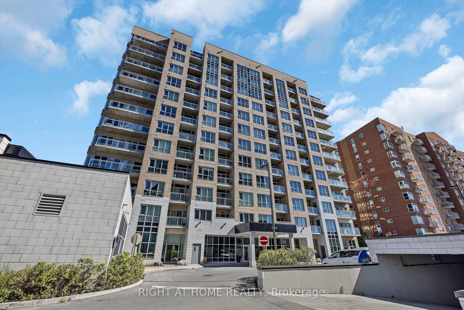 Property Photo:  330 Titan Private 203  ON K2G 1G3 