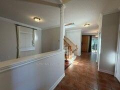 Property Photo:  16 Panorama Way  ON L8E 6C6 