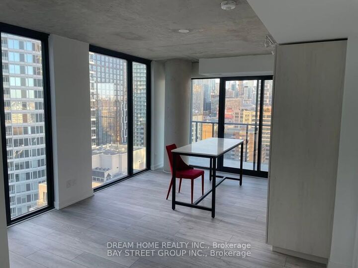 Property Photo: 47 Mutual Street 2003 ON M5B 1A6