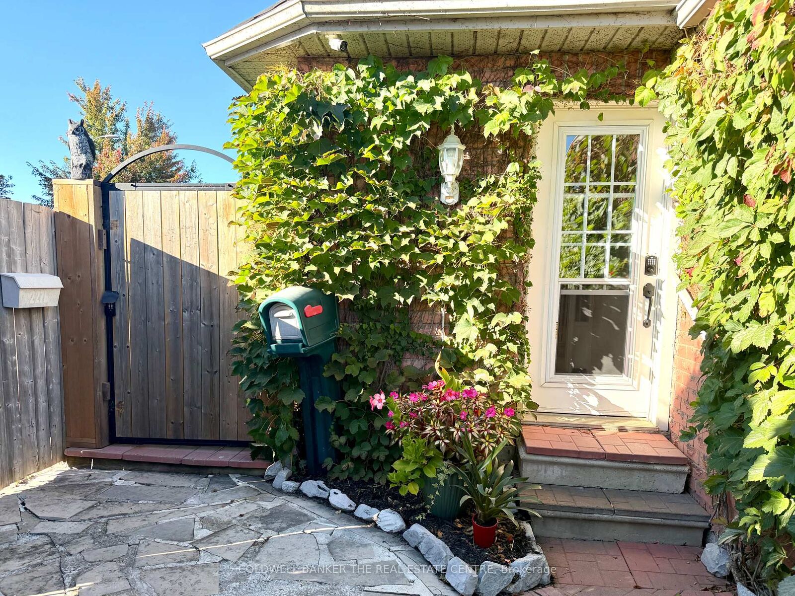 Property Photo: 227 Hickling Trail ON L4M 5W6