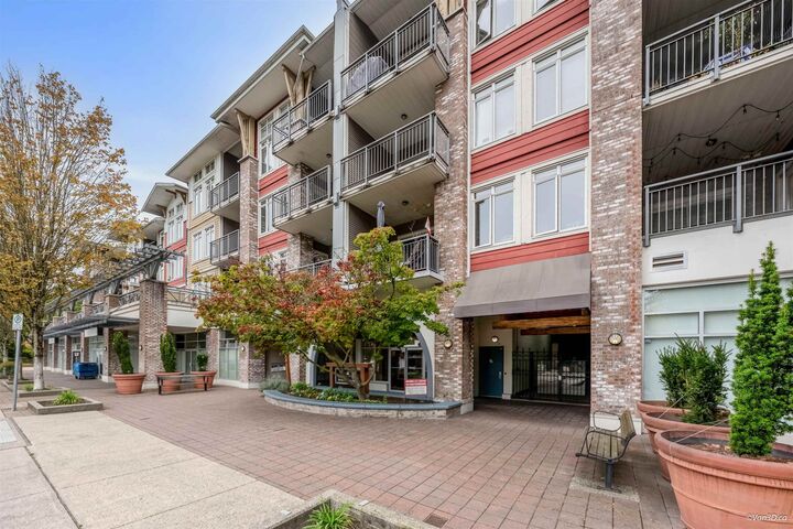 Property Photo: 12350 Harris Road 417 BC V3Y 0C5