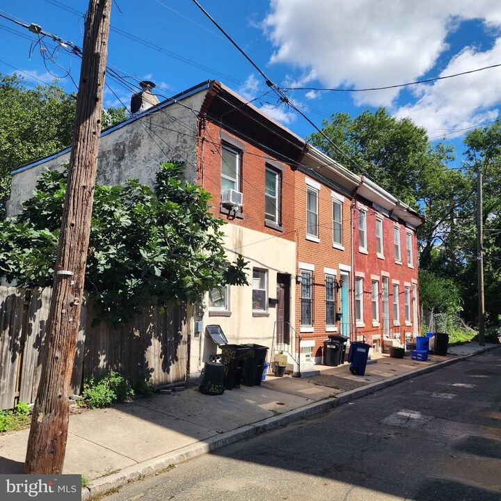 Property Photo: 2537 Alter Street PA 19146