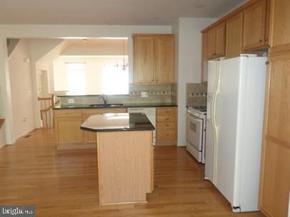 Property Photo:  4712 Hanrahan Place  VA 22309 
