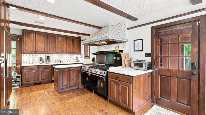 Property Photo:  1011 Washington Lane  PA 19046 