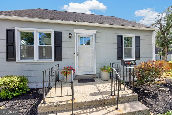 Property Photo:  822 Brookside Avenue  PA 19464 