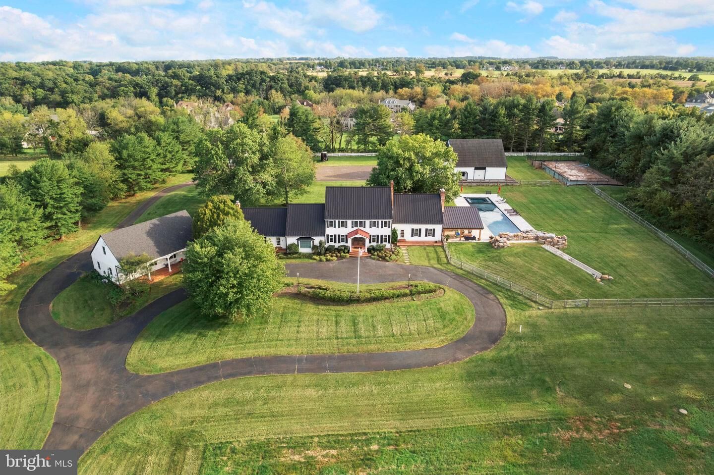 Property Photo:  360 Woodhill Road  PA 18940 