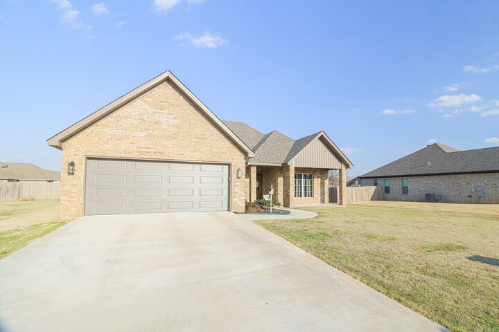 Property Photo: 302 Hollis Street AR 72416