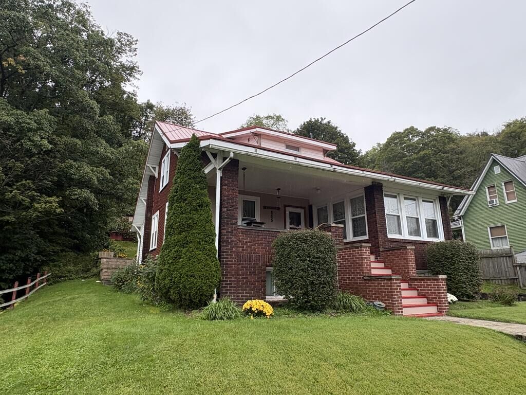 Property Photo:  885 Rockville Road  PA 15956 
