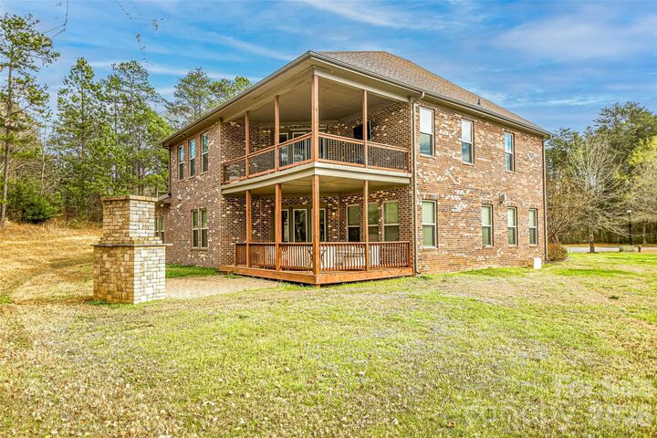 Property Photo:  16202 Monnet Place Court  NC 28278 