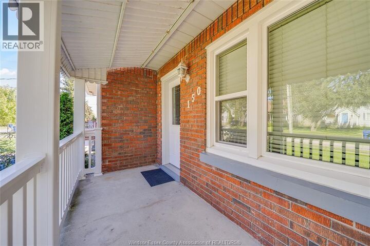 Property Photo:  150 Prince Arthur Avenue  ON N7M 1X7 