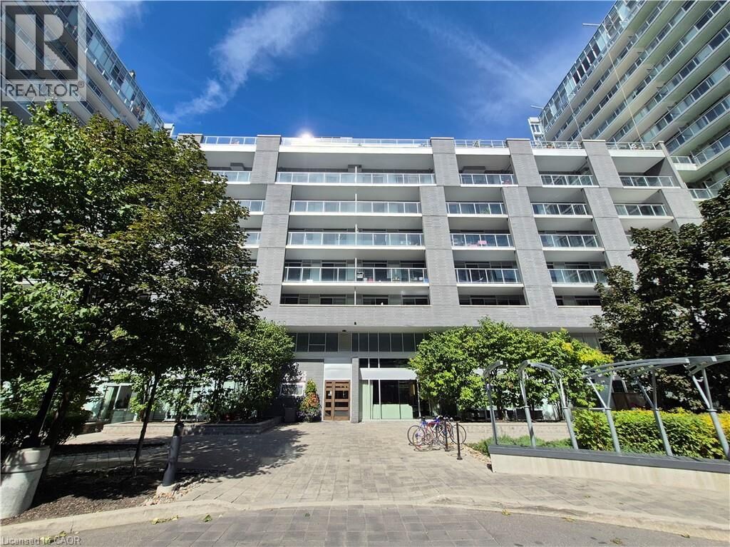 Property Photo:  555 Wilson Avenue E409  ON M3H 0C5 