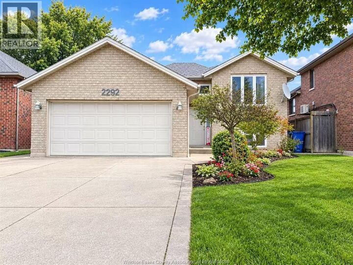 Property Photo:  2292 Askin Avenue  ON N9B 3Y4 