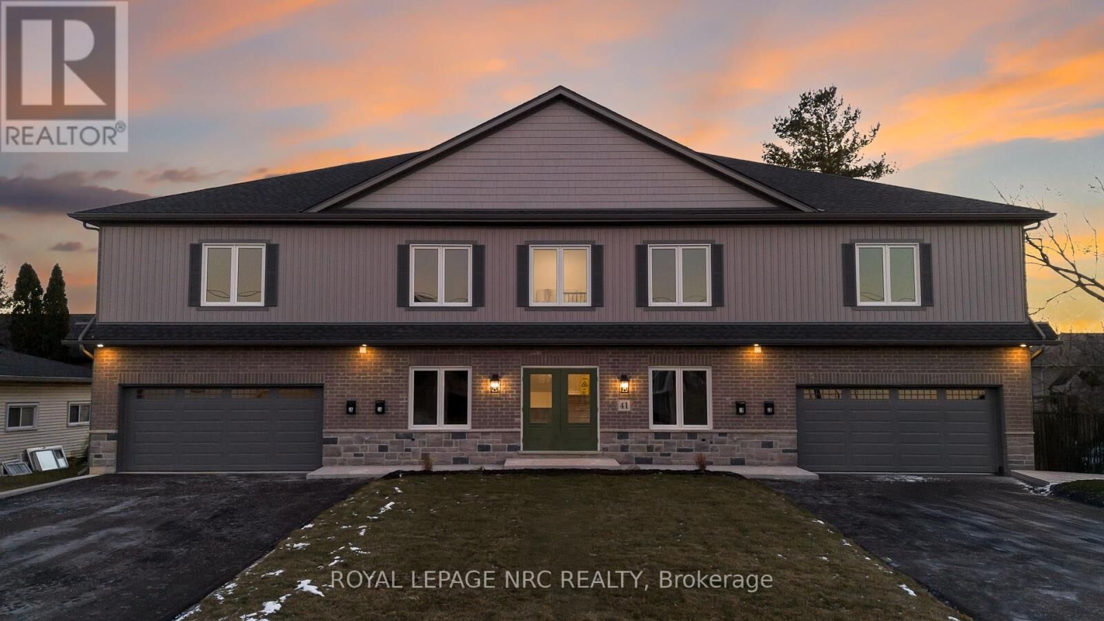 Property Photo:  41 St Davids West 1B  ON L2V 2L4 