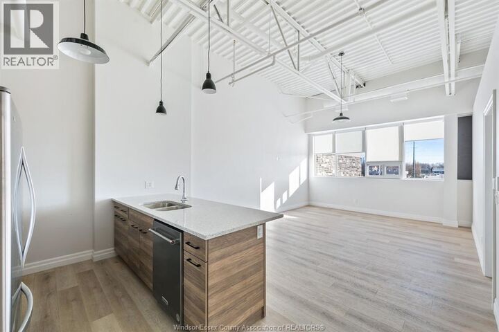 Property Photo:  5841 Malden Square 201  ON N9H 1S3 