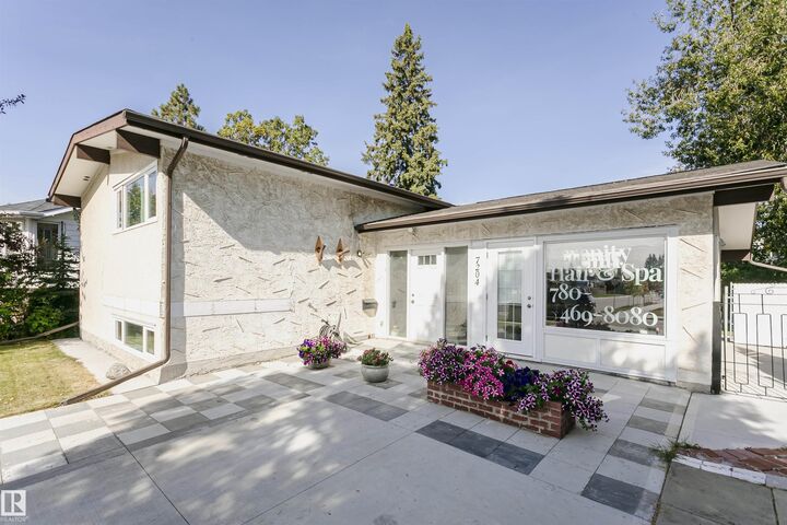 Property Photo:  7204 92B Avenue NW  AB T6B 0W2 