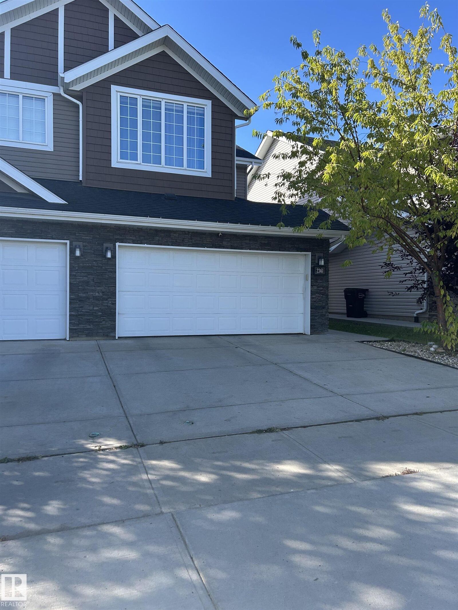 Property Photo:  2361 Glenridding Boulevard SW  AB T6W 2T2 