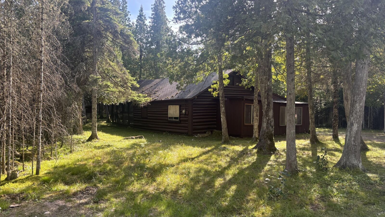 Property Photo: 2759 Ogemaw Trl MI 49745